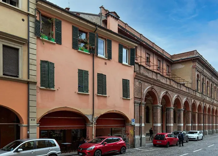 Zambo Chic A Due Passi Dal Centro Di * Bolonya